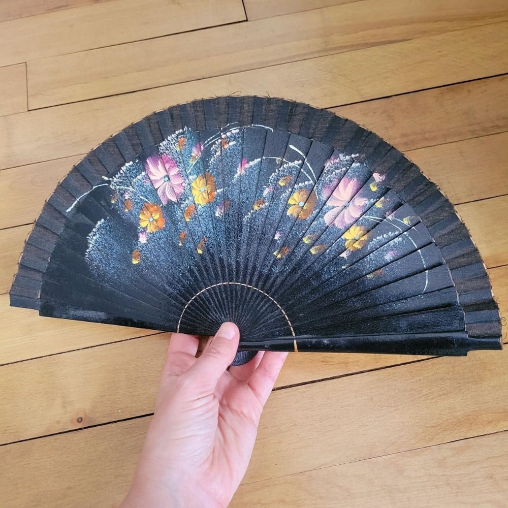 Vintage Handpainted Fan